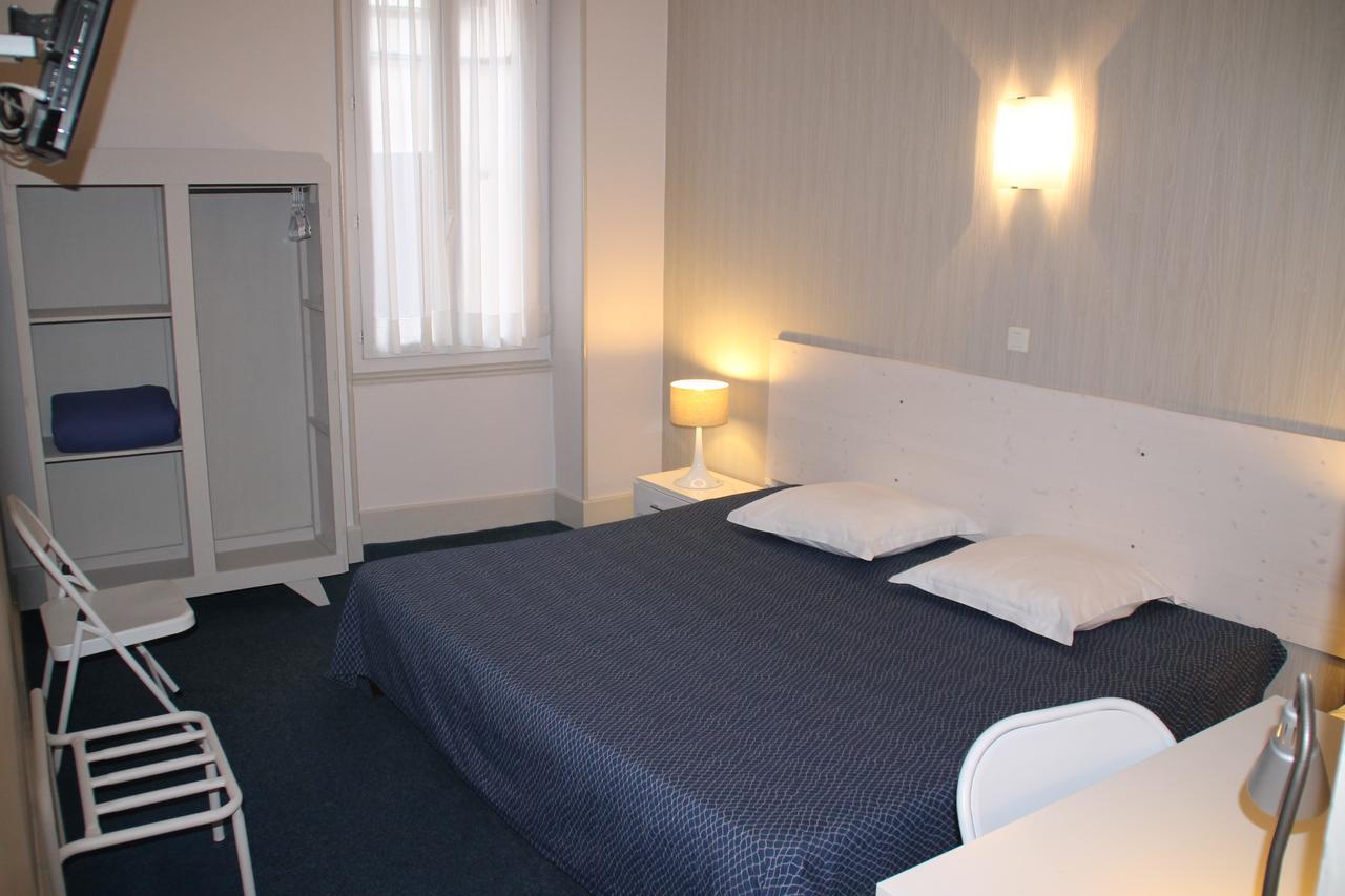 Hotel Riviere Castres (Tarn)